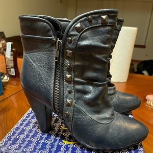 Womans Lollipop booties size 7.5